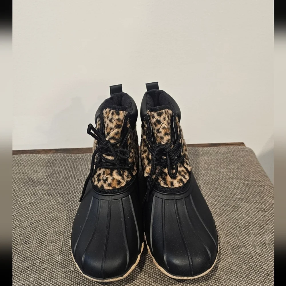 NIB Gypsy Jazz Leopard Print Black Women's Winter Boots Size--8 - Picture 6 of 8